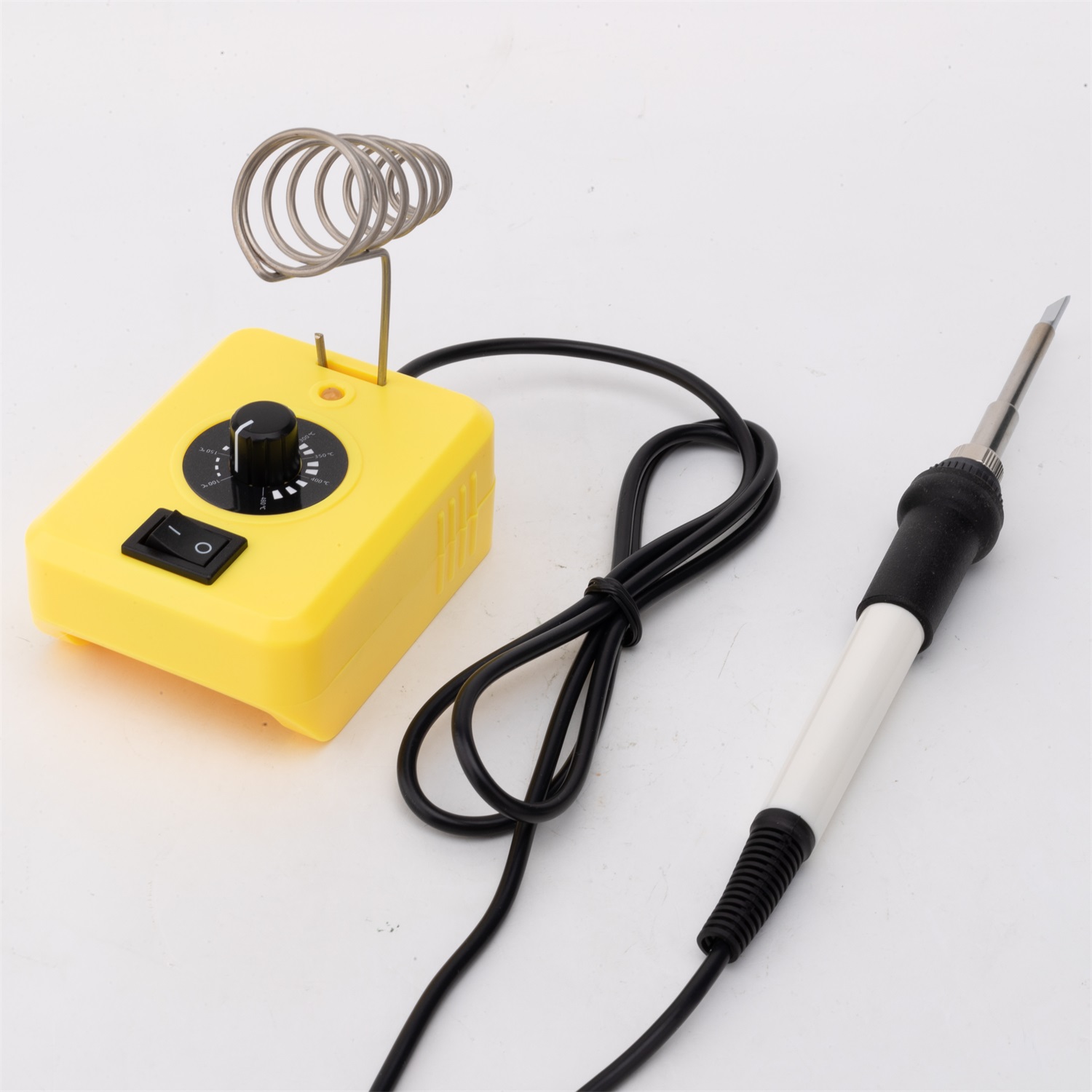 لبطارية ليثيوم أيون ديوالت 18  - مراجعة Soldering Station T12 Oled وسعره