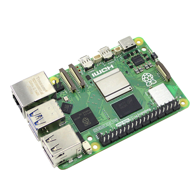 لوحة تطوير راسبيري باي 5 جديدة - مراجعة Raspberry Pi 5 8Gb Kit وسعره